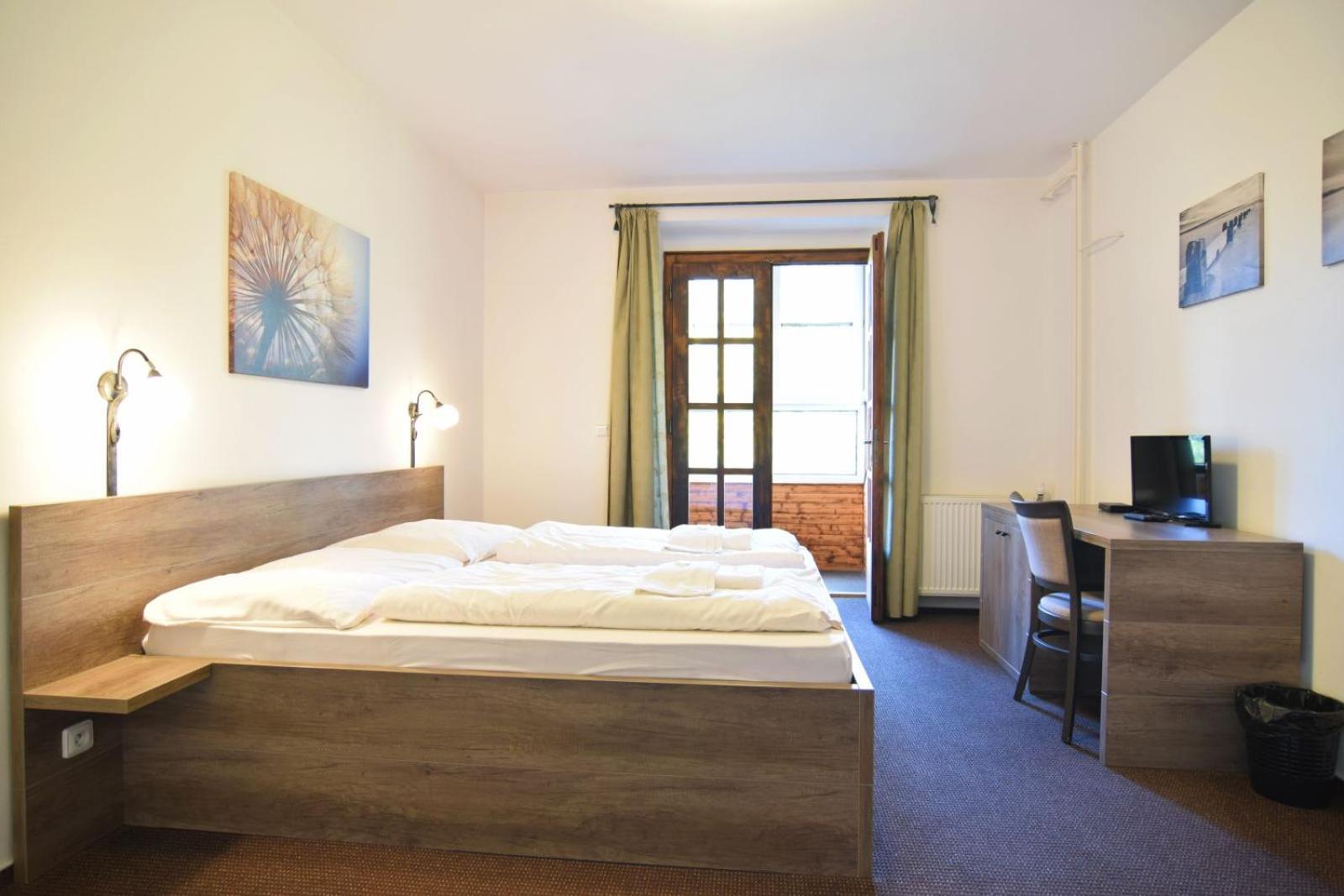 Hotel Konsel Říčky Buitenkant foto