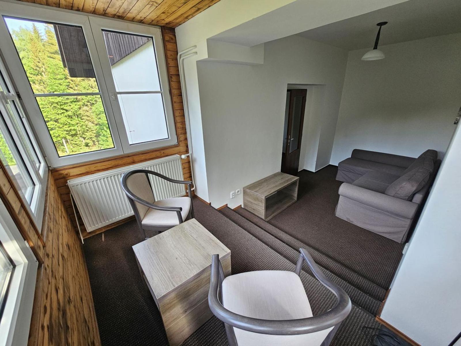 Hotel Konsel Říčky Buitenkant foto